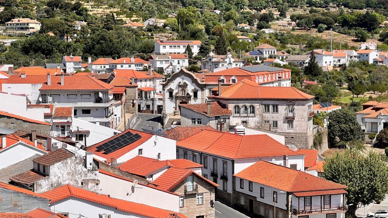 Casa Da Vila - Apartamento Duplex Alpedrinha Экстерьер фото