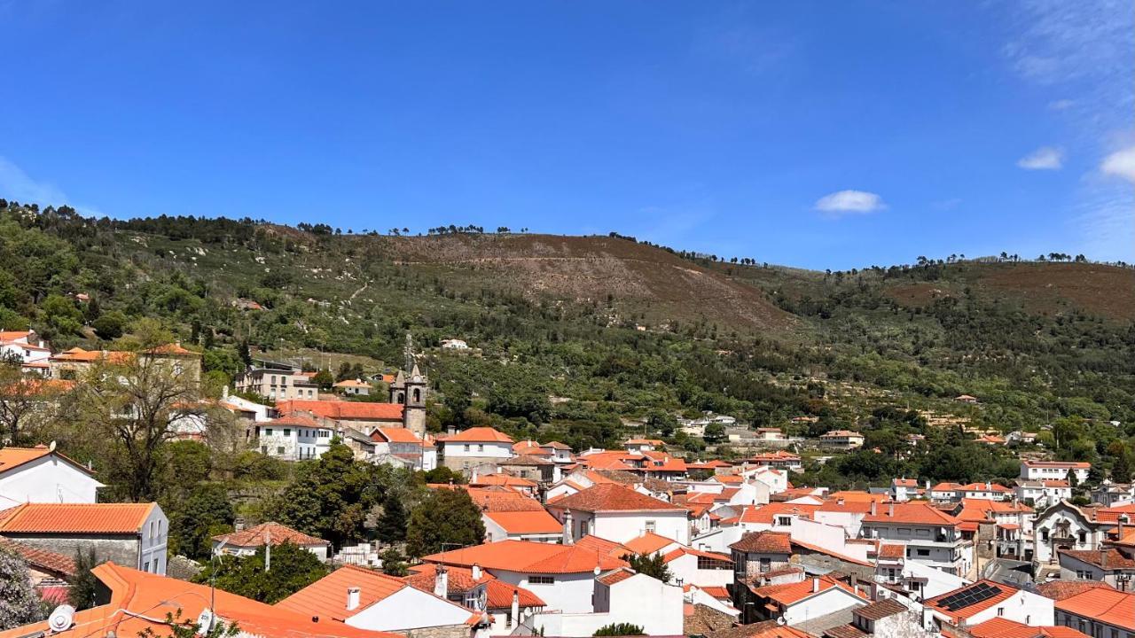 Casa Da Vila - Apartamento Duplex Alpedrinha Экстерьер фото