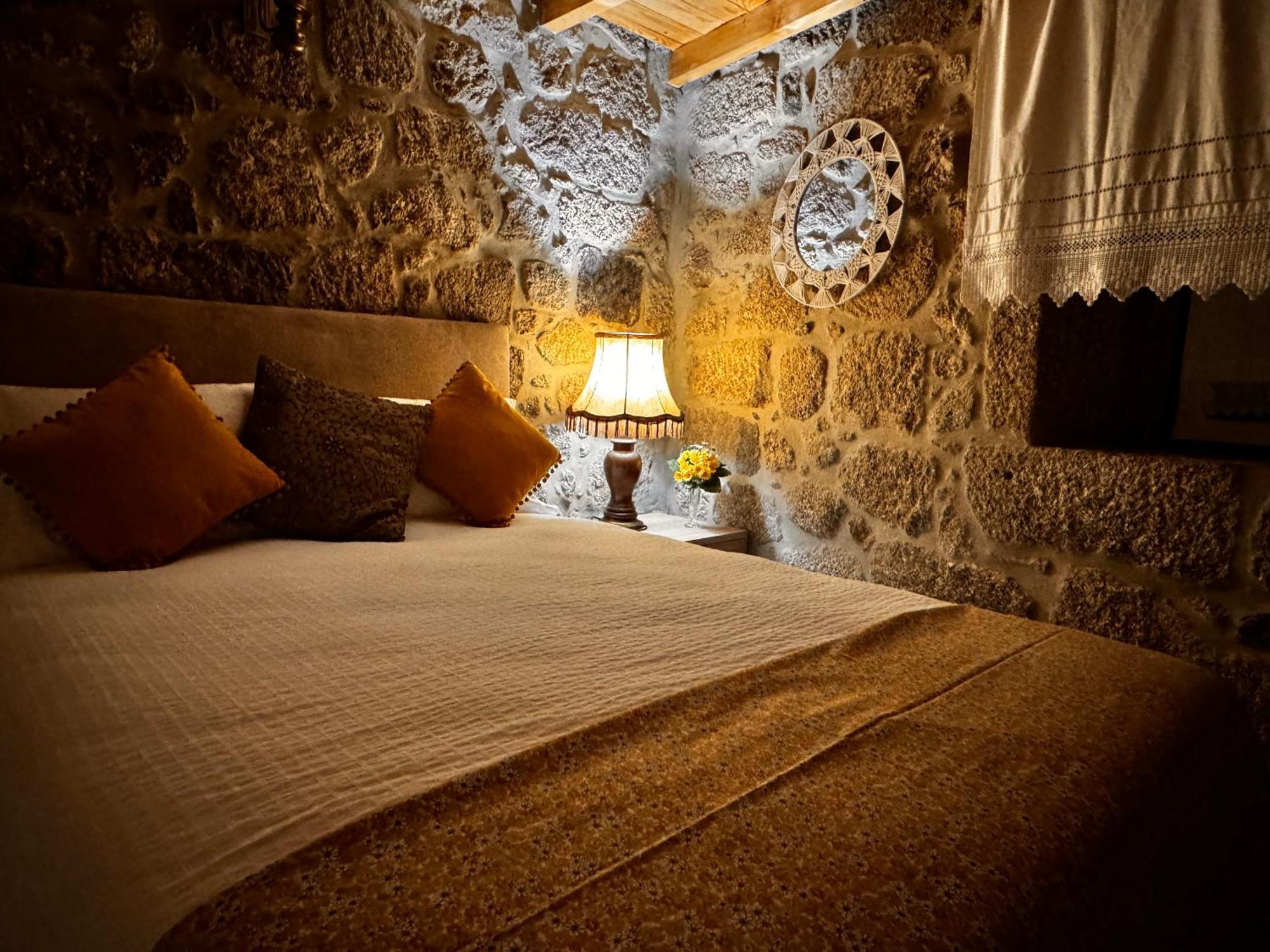 Casa Da Vila - Apartamento Duplex Alpedrinha Экстерьер фото