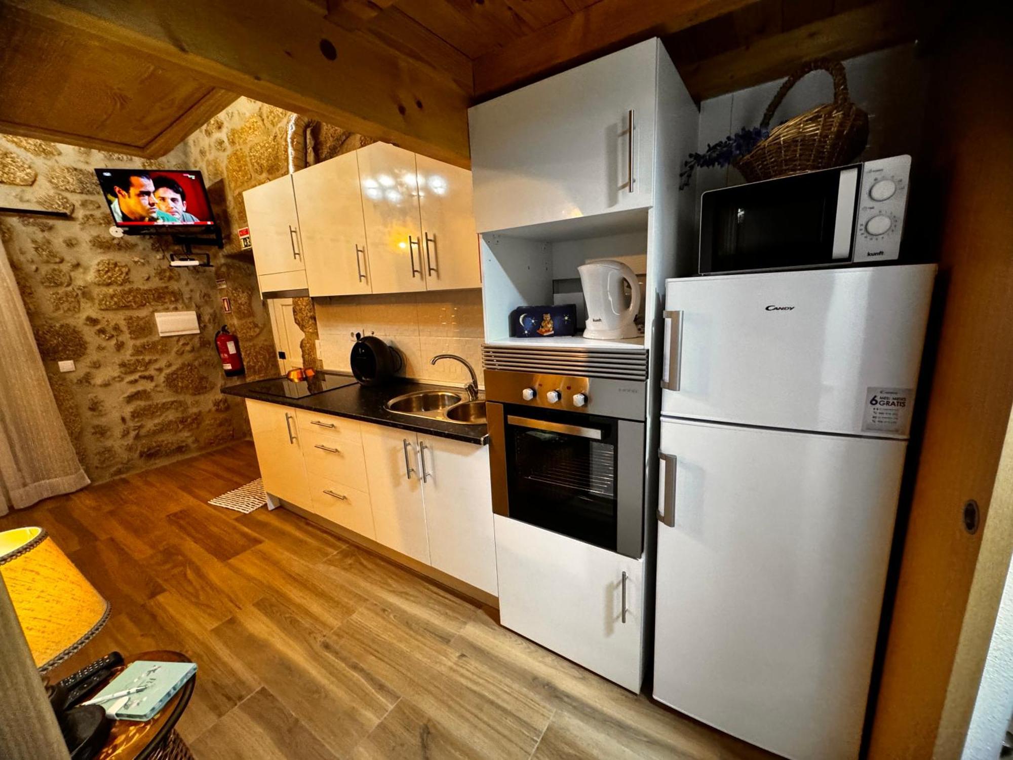Casa Da Vila - Apartamento Duplex Alpedrinha Экстерьер фото